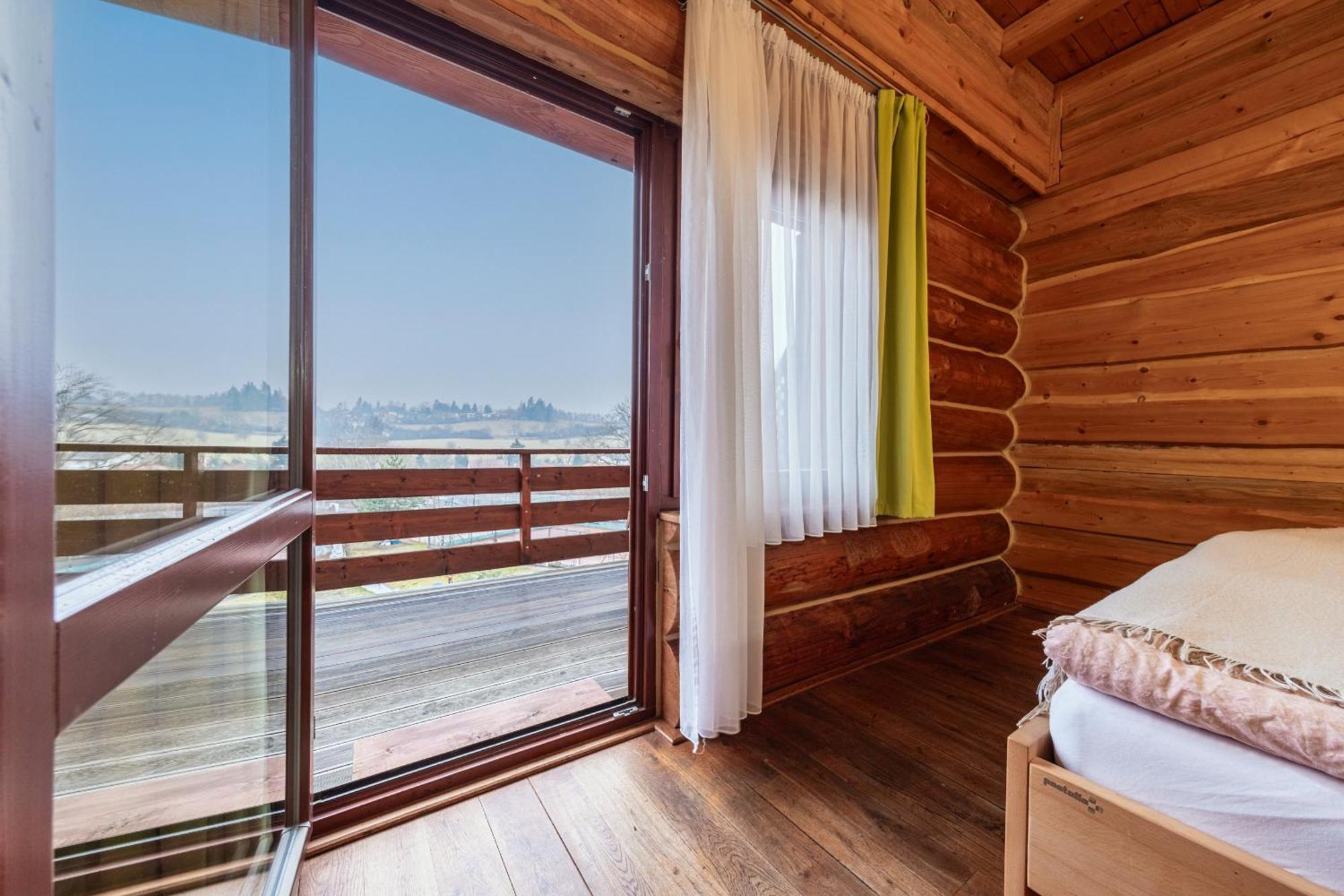 Sport-hotel Šibeniční vrch Mnichovice Exterior foto