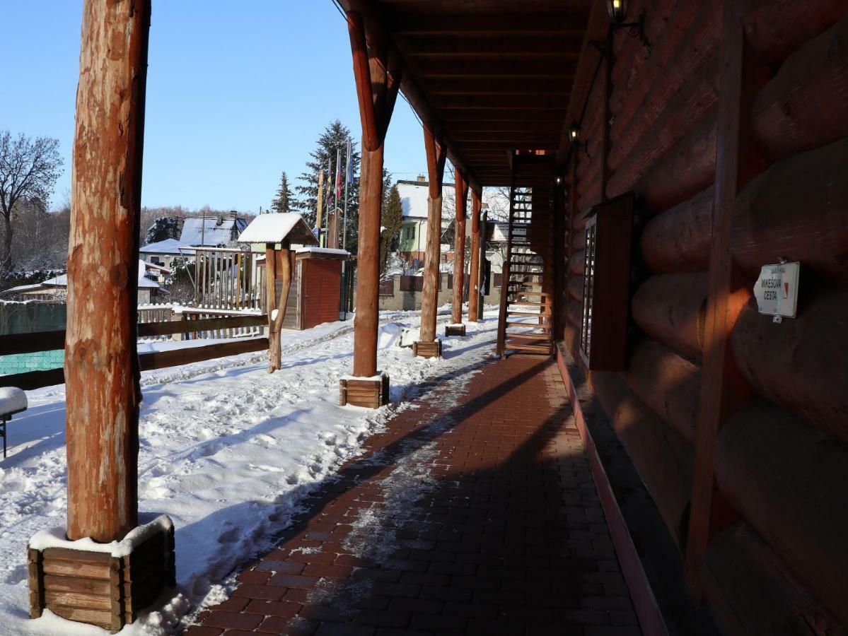 Sport-hotel Šibeniční vrch Mnichovice Exterior foto